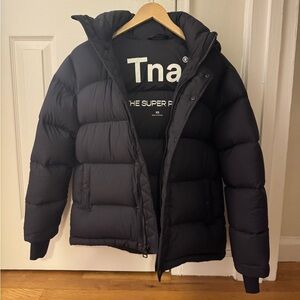 Aritzia TNA Black Super Puff